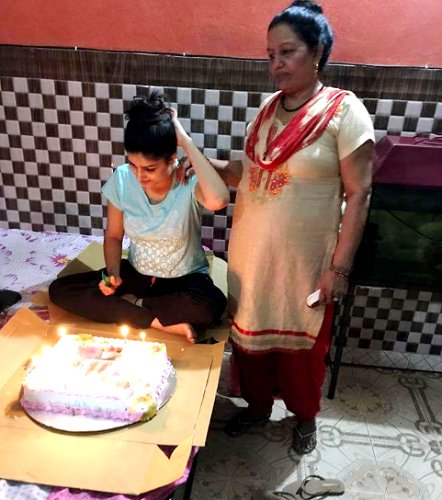 Sapna Choudhary with her mother