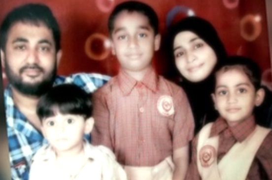 Zubair Khan with his wife & children