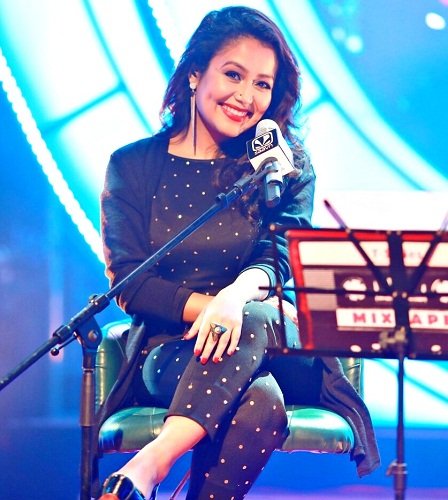 448px x 500px - Neha Kakkar (Singer) Wiki, Age, Boyfriend, Husband, Family, Biography &  More - WikiBio