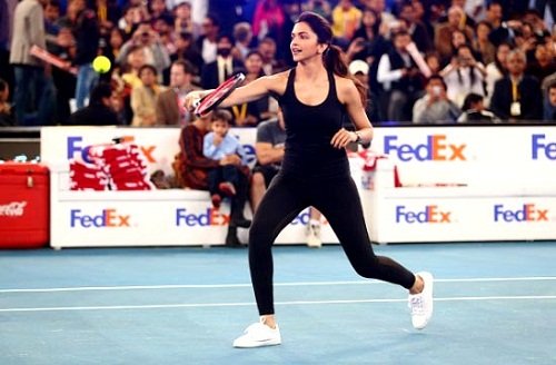 Deepika Padukone national level badminton player