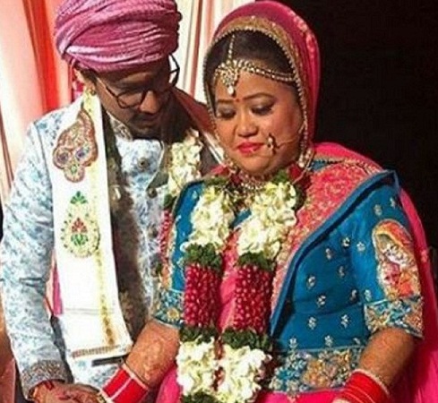 Haarsh Limbachiyaa's marriage picture