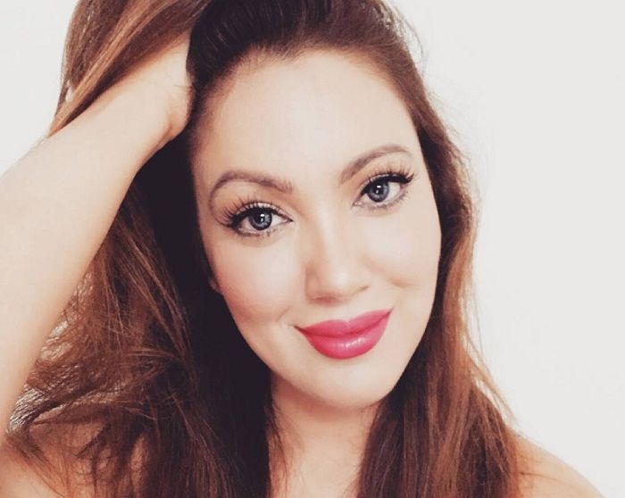 700px x 558px - Munmun Dutta Wiki, Height, Age, Boyfriend, Husband, Family, Biography &  More - WikiBio