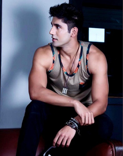 Varun Sood Vj Wiki Age Height Girlfriend Family