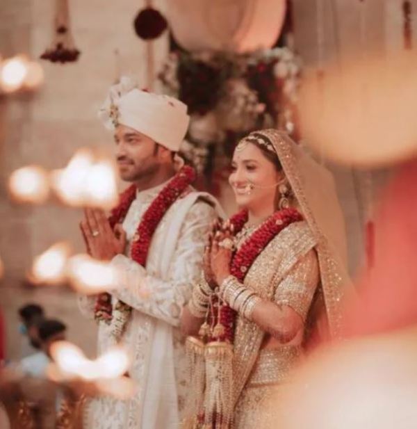 Ankita Lokhande and Vicky Jain's wedding photo