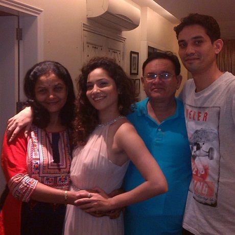 Ankita Lokhande with her family