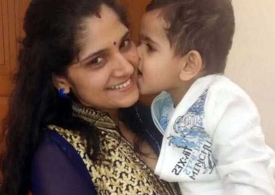 Anu Kumari with her son