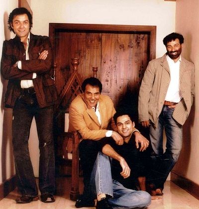 In picture (from Left) Bobby Deol, Dharmendra, Abhay Deol and Sunny Deol
