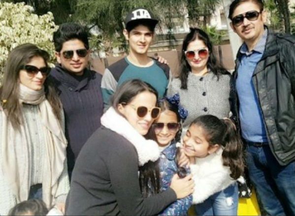 Rohan Mehra with his family