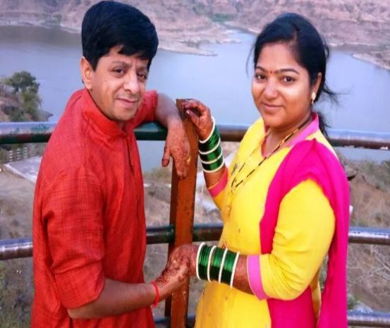 Vineet Bhonde with his wife