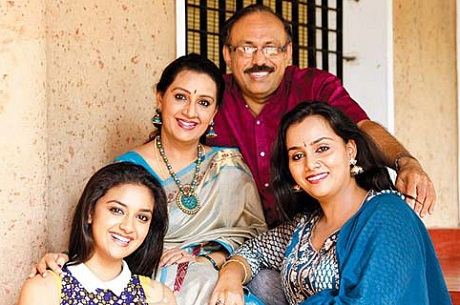 Keerthy Suresh with her family