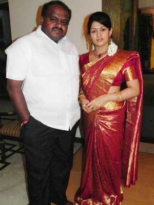 Radhika Kumaraswamy With Her Husband H.D. Kumaraswamy