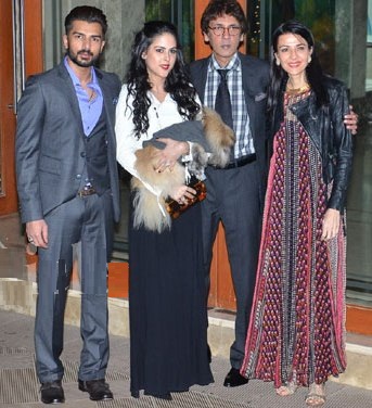 Kumar Gaurav With His Wife Namrata Dutt, Daugther Saachi And Son-In-Law Bilal Amrohi