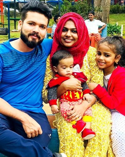 Basheer Bashi with his wife Suhana Bashi, daughter Sunaina Sunu, and son Muhammad Zaigham Basheer