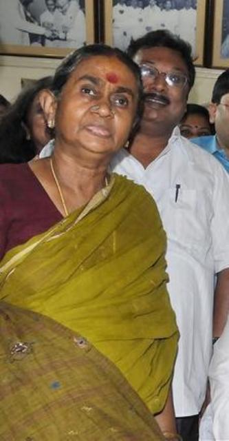 M.K Alagiri with his mother