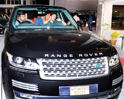 Ram Charan driving his Range Rover