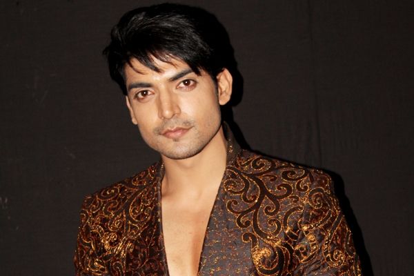 Gurmeet Choudhary Height Age Weight Wiki Biography Wife Celebrities Celebrity Celebrities News Celebrities Life Gurmeet Choudhary Biography Celebrity News