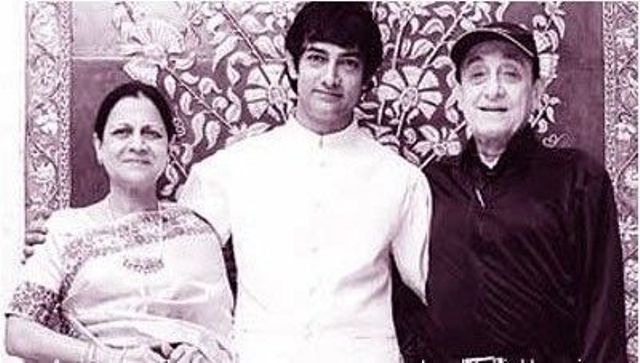 Aamir Khan With His Parents