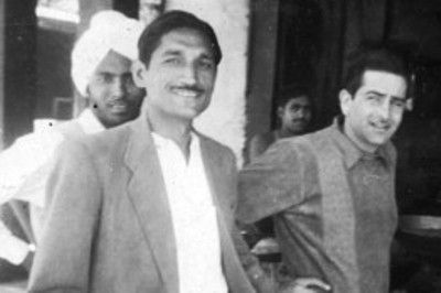 Mahashay Dharampal Gulati with Raj Kapoor in 1950s