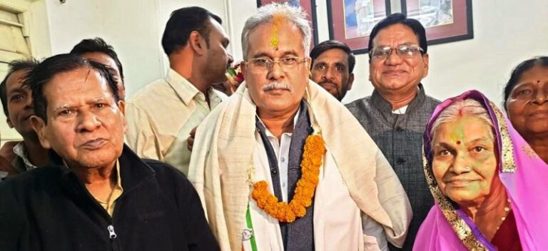 Bhupesh Baghel Wiki Age Caste Wife Children Family Biography bhupesh-baghel-wiki-age-caste-wife-children-family-biography