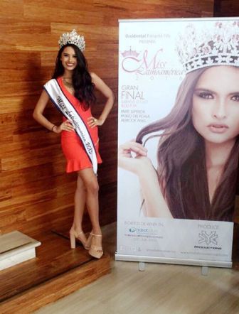 Carolina Moura won Miss Latinoamérica 2015