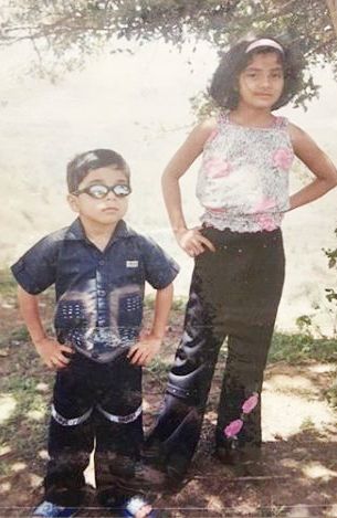 Kashmira Pardeshi's childhood photo with her brother