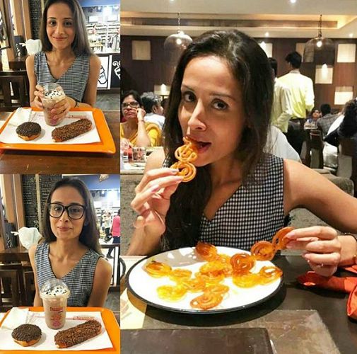 Anupriya Kapoor eating her favourite desserts