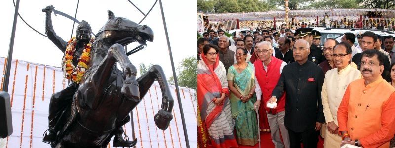 President Ram Nath Kovind unveiling Jhalkari Bai's statue in Bhopal