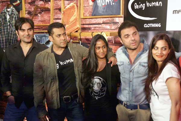 Salman Khan's with his siblings