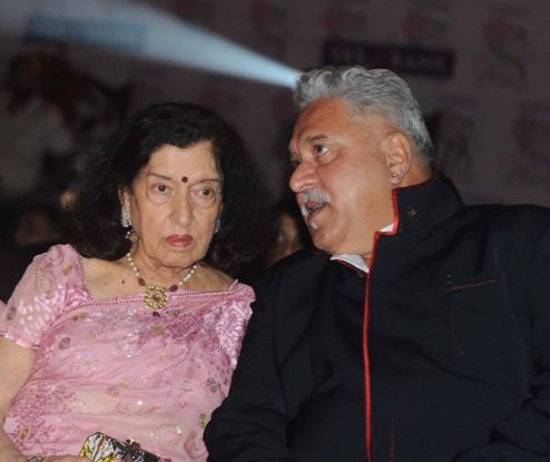 Vijay Mallya with his mother Lalitha Mallya