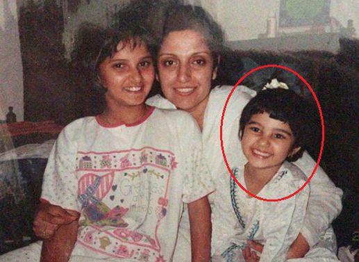 Anam And Sania Mirza With Their Aunt