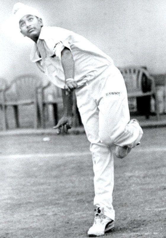 Angad bedi playing cricket in his teenage