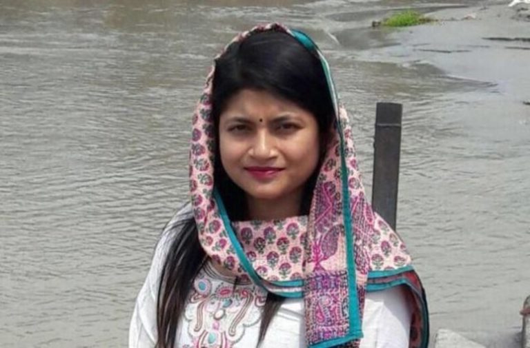 B. Chandrakala (IAS) Wiki, Age, Husband, Family, Caste, Biography ...