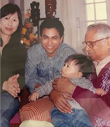George Fernandes Son, Daughter-In-Law And Grandson