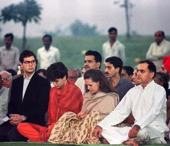 Priyanka Gandhi with her parents and brother
