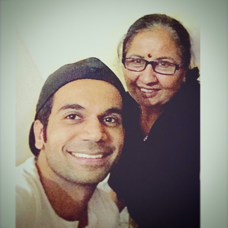 Rajkummar Rao With His Mother