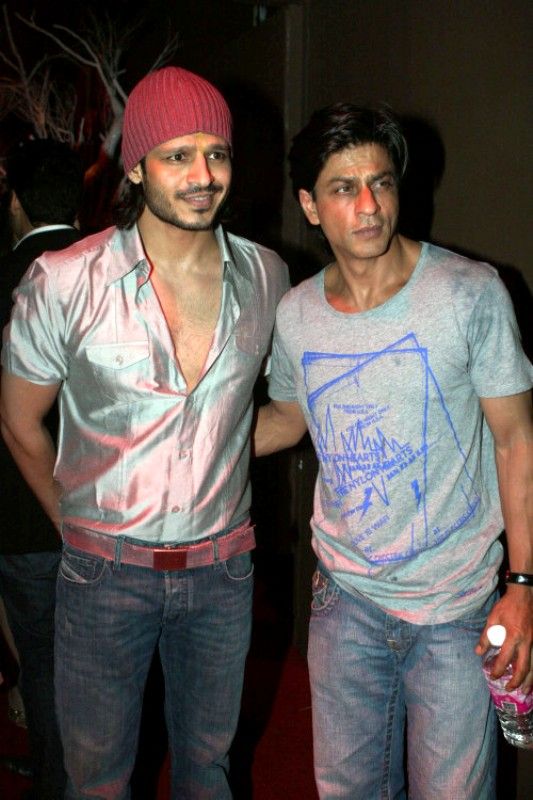 Vivek Oberoi with Shah Rukh Khan