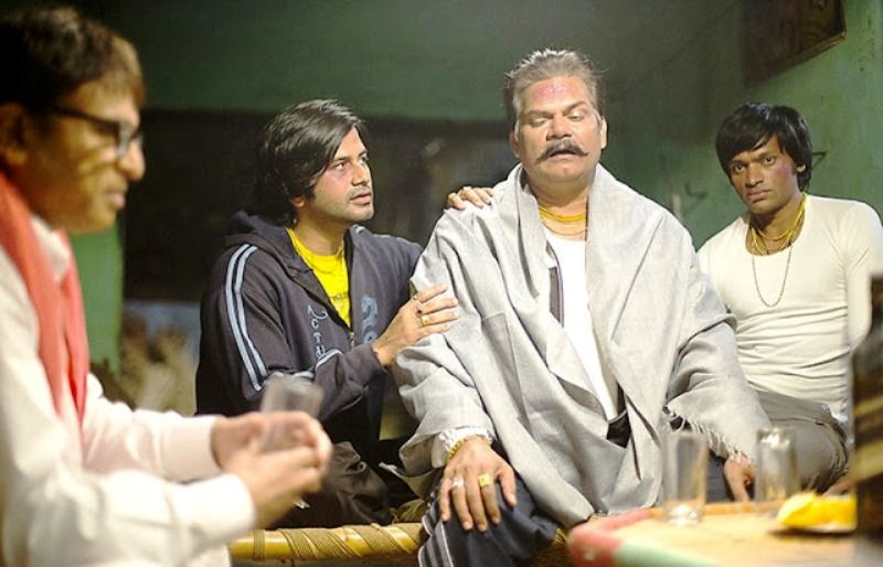 Akhilendra Mishra in the film Muavza
