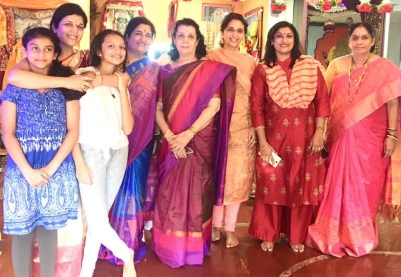 Anuradha Paudwal with her Family