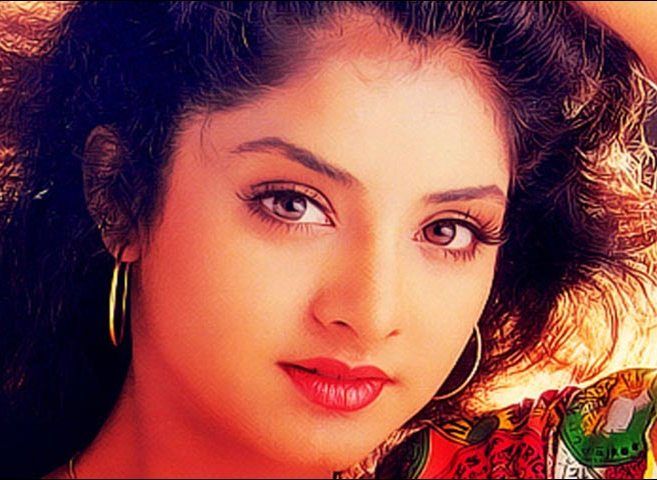 Divya Bharti Video Sex Video - Divya Bharti, Wiki, Age, Death, Husband, Children, Family, Biography & More  - WikiBio