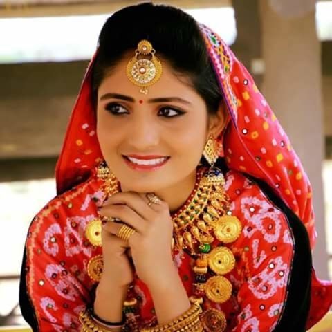 Geeta Rabari Sex Videos - Geeta Rabari Wiki, Age, Boyfriend, Husband, Family, Biography & More -  WikiBio