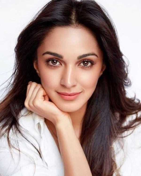 Kiara Advani Realistic Sketch | Realistic sketch, Sketches, Character