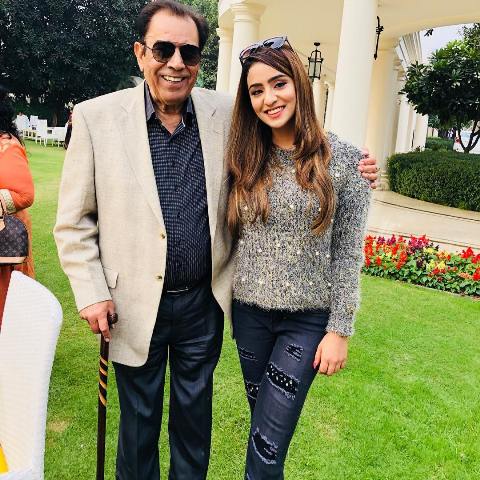 Musskan Sethi with her grandfather