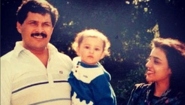 Parineeti Chopra's childhood picture with her parents