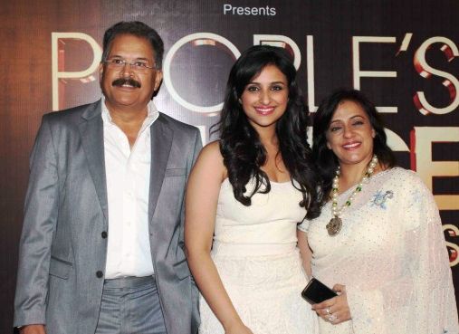 Parineeti Chopra with her parents