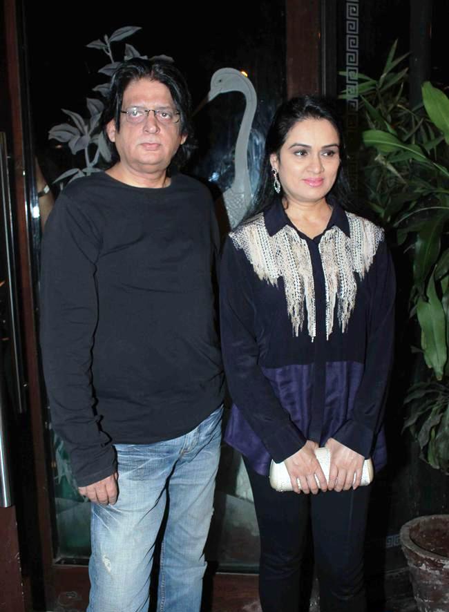 Padmini Kolhapure and her husband Pradeep Sharma