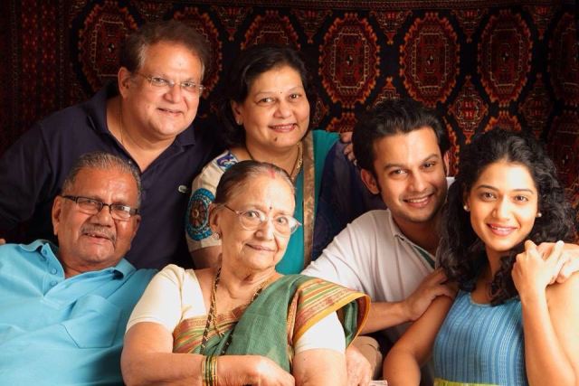Urmila Kanetkar with her husband and in-laws