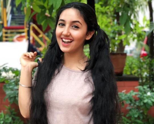 Top 144 Ashnoor Kaur Hairstyle Latest Dedaotaonec