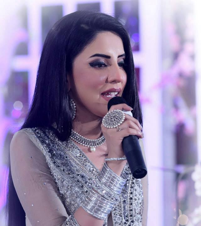 Kiran Naz singing