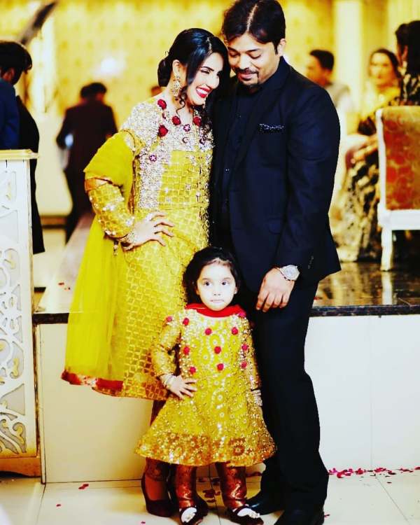 Kiran Naz with her husband and daughter