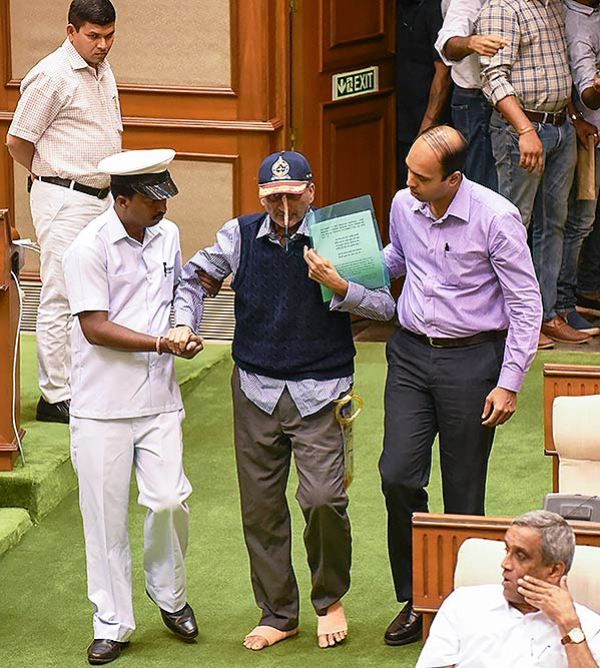Manohar Parrikar Going To Present The Budget In The Goa Assembly